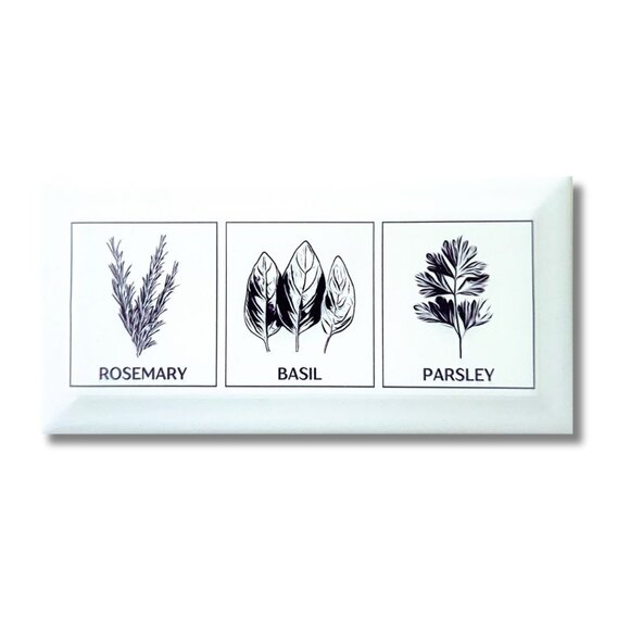 HANGING KITCHEN UTENSIL SET -- MEASURING SPOONS 8 IN X 12 IN - Picture 2 of 3